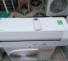 Máy lạnh Toshiba 1.0HP Inverter